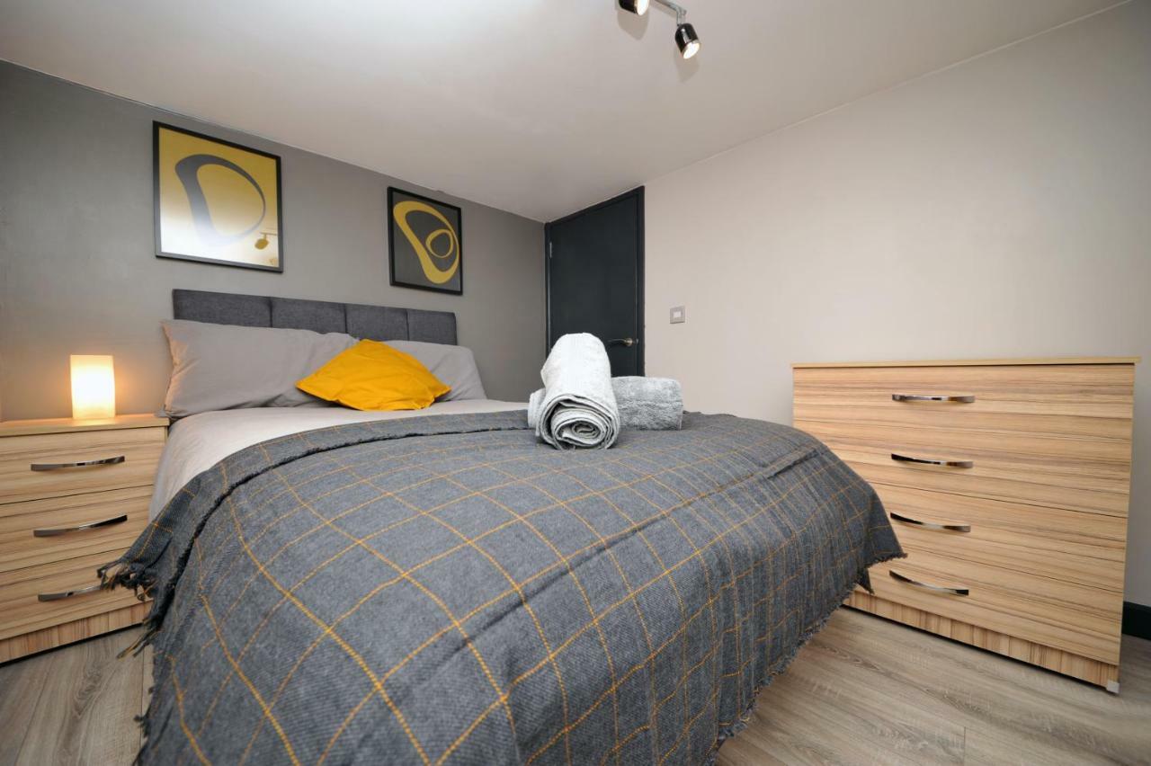 Stone'S Throw City Centre - Tv In Every Bedroom! Суонси Экстерьер фото